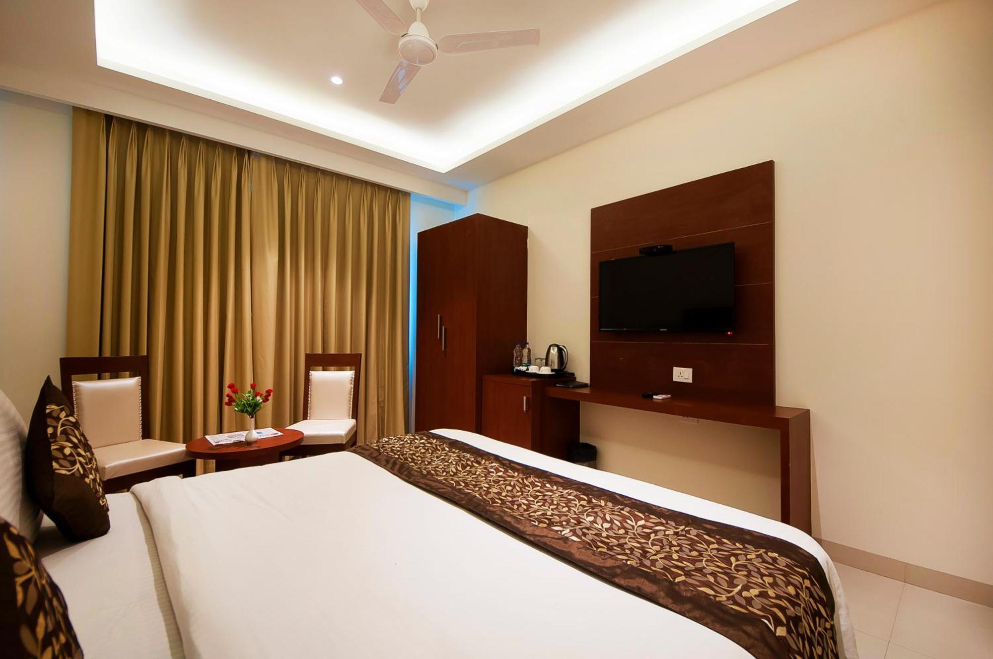 Hotel Z Suite-Near Delhi Airport Nové Dillí Exteriér fotografie